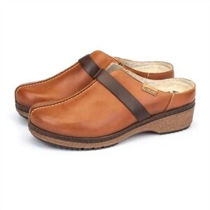 Pikolinos Women’s Granada Leather Clogs Brandy 38 US 7.5-8 Comfort Walking Brown